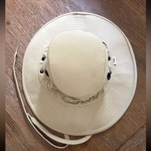 Women’s Tilley Hat